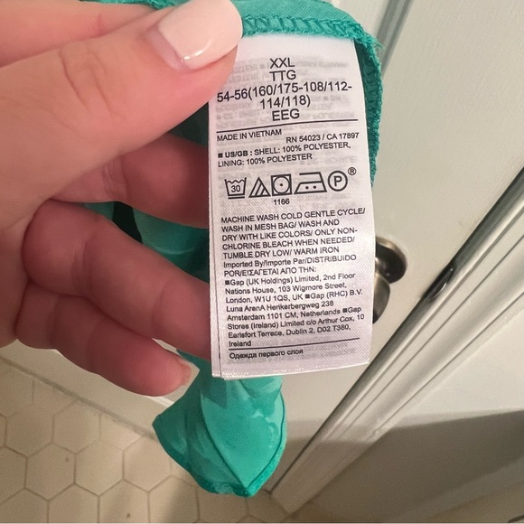 New! Banana Republic Radiant Top - Picture 5 of 6